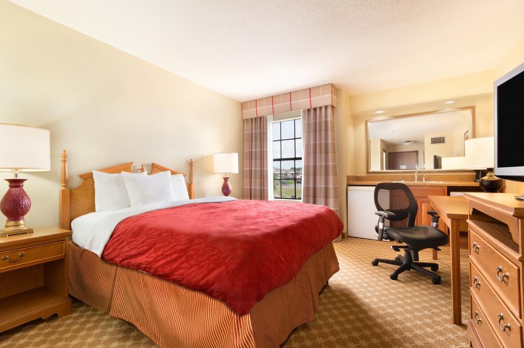 Ramada Huntsville Phòng bức ảnh