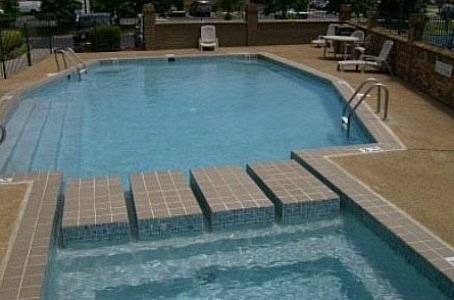Ramada Huntsville Ngoại thất bức ảnh